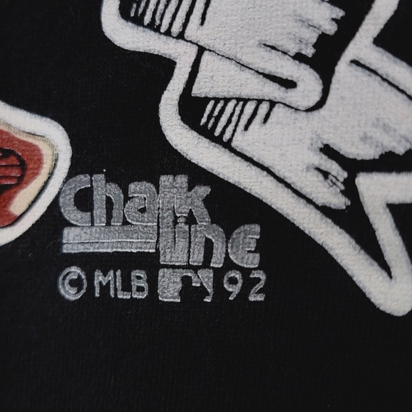 Vintage 1992 Chicago White Sox Chalk Line shirt - Picture 3 of 5